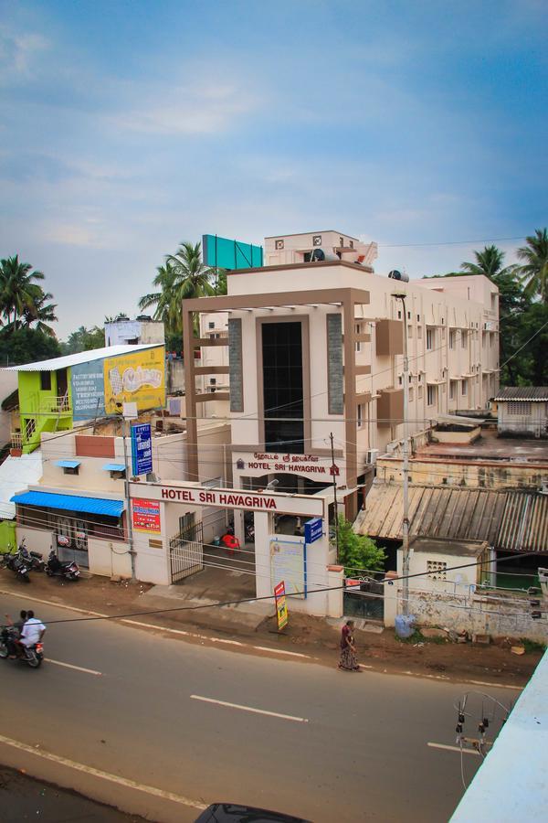 Hotel Sri Hayagriva Tiruchirappalli ภายนอก รูปภาพ